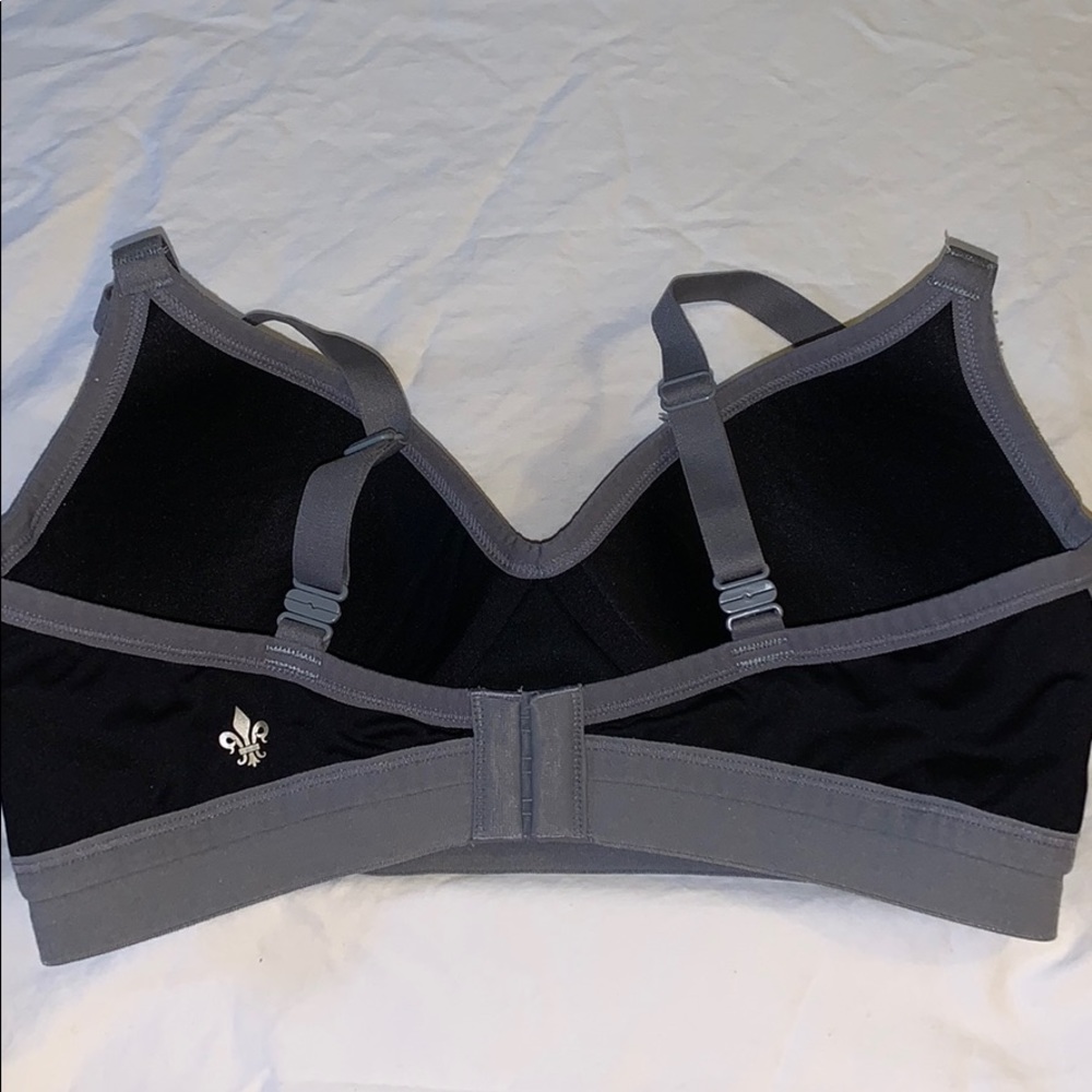 Sports Bra - Picture 2 of 3